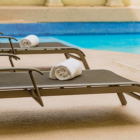Gamma Monterrey Gran Hotel Ancira Екстериор снимка A chaise longue