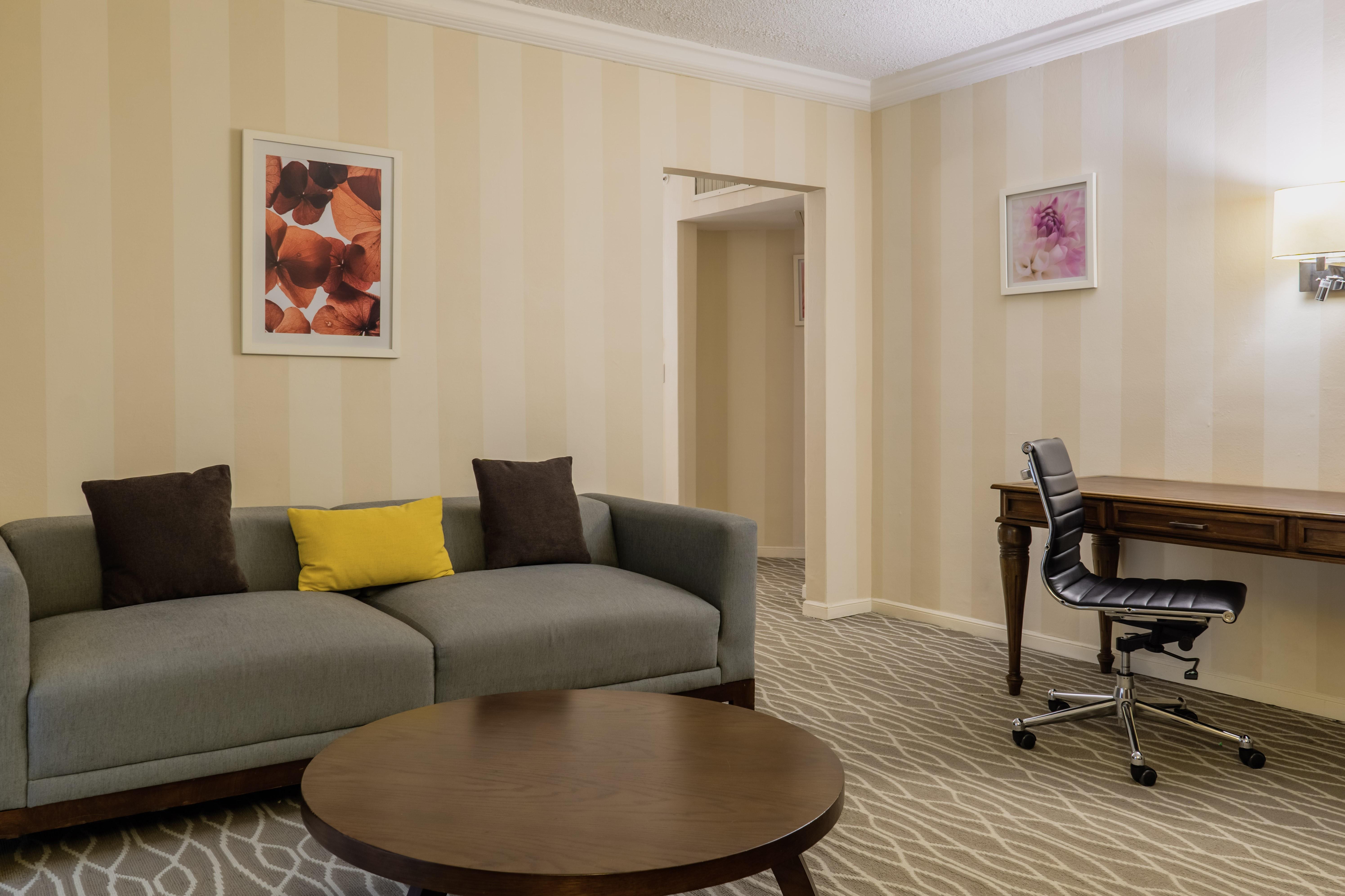 Gamma Monterrey Gran Hotel Ancira Екстериор снимка A suite at the hotel